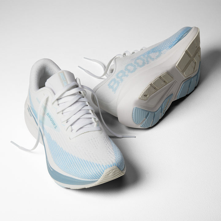 Brooks Ghost Amp Womens | White/blue/metallic