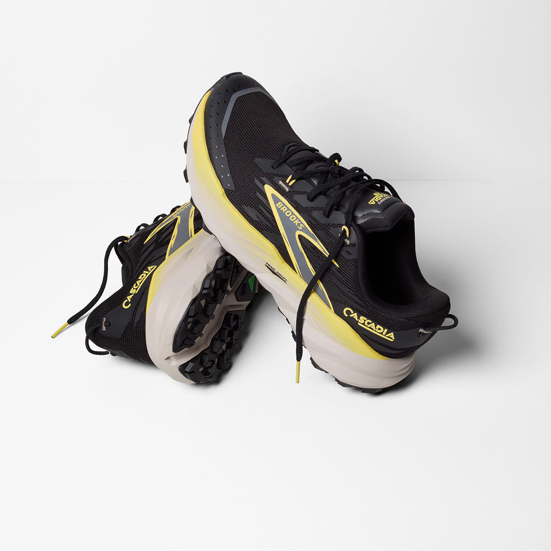 Brooks Cascadia 19 Mens | Black/yellow/chateau
