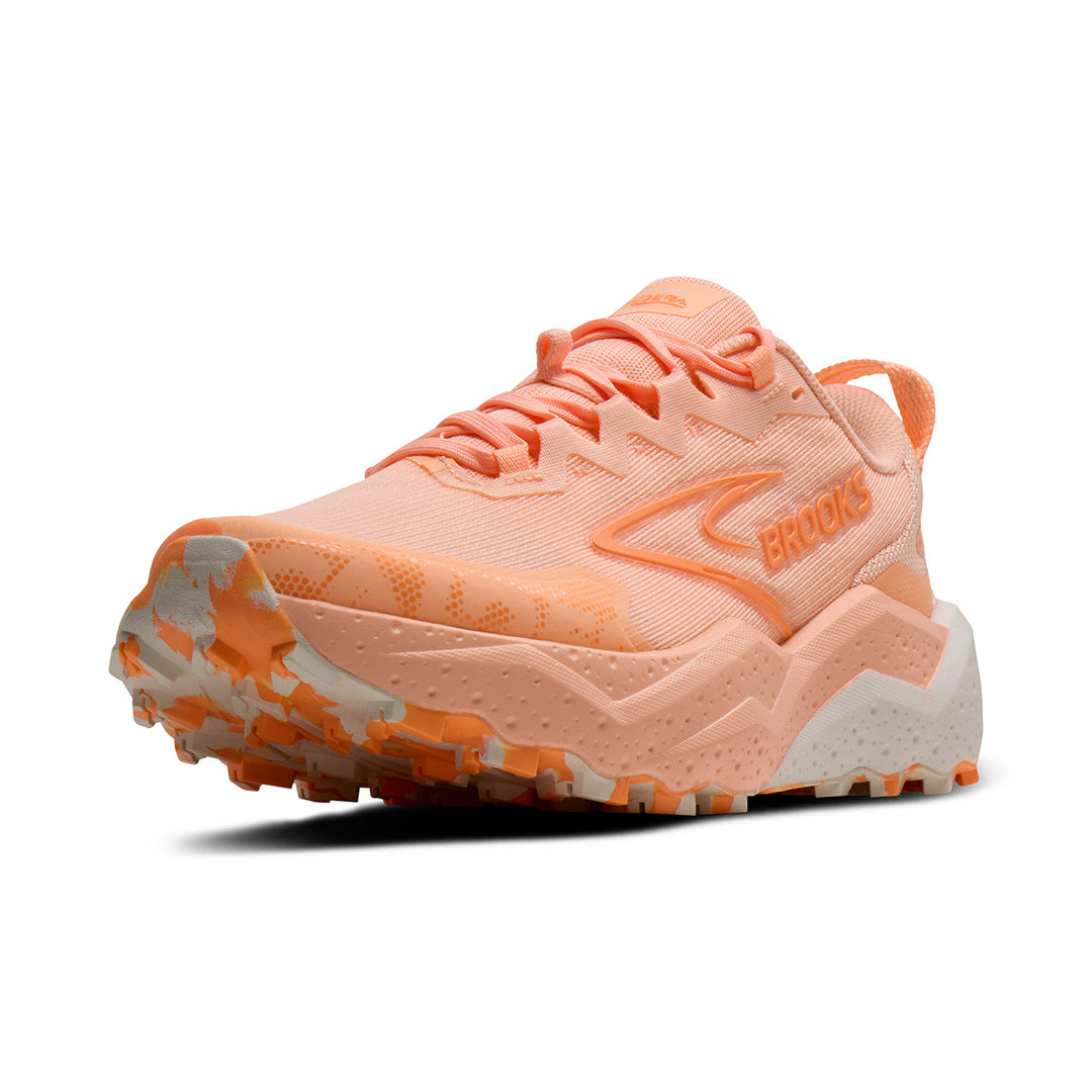 Brooks Caldera 8 Womens | Peach/peach/coconut