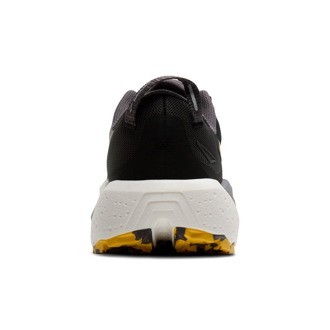Brooks Caldera 8 Mens | Black/rabbit/zest