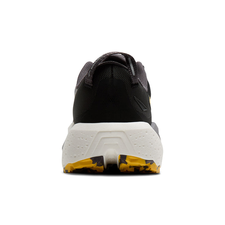 Brooks Caldera 8 Mens | Black/rabbit/zest