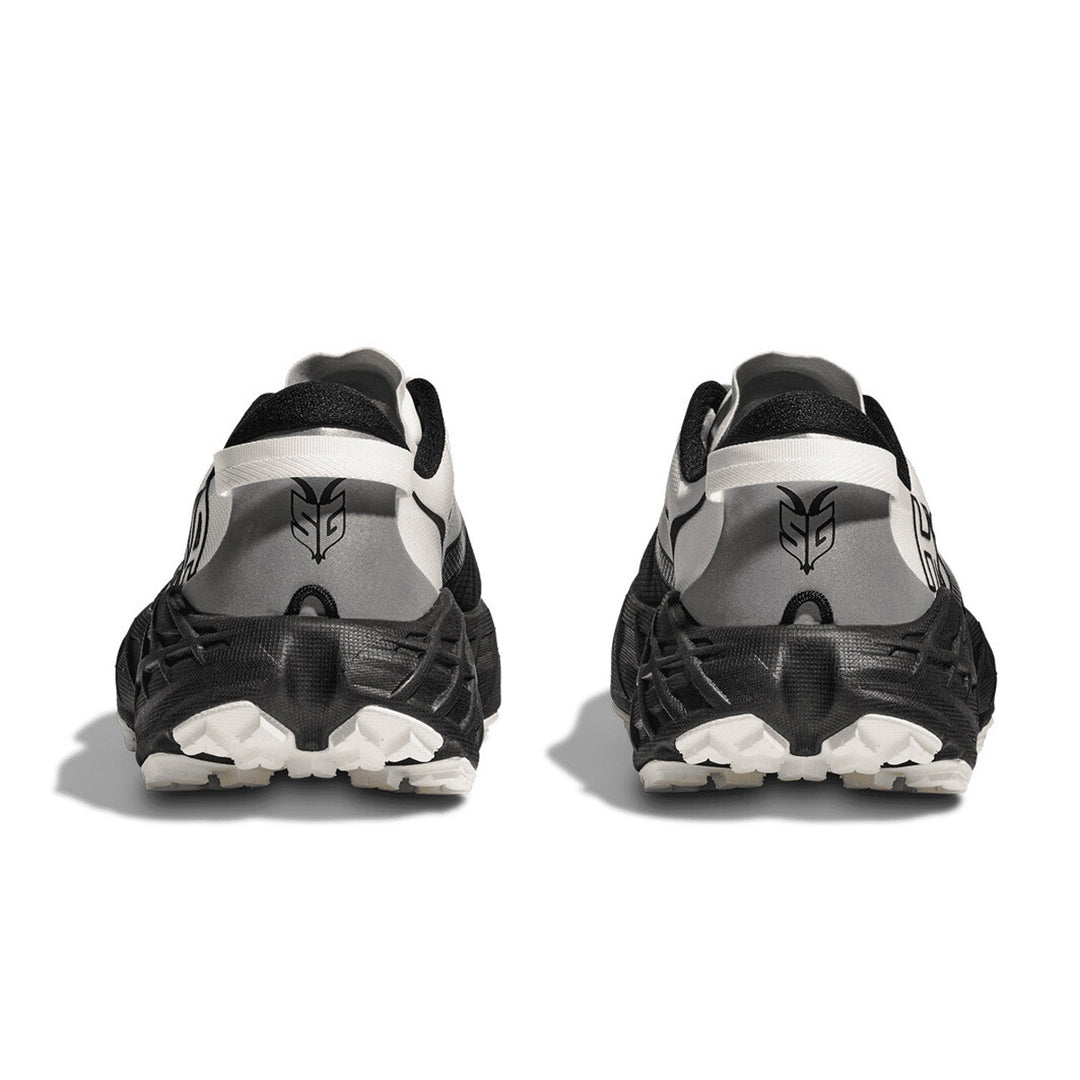 Hoka Speedgoat 7 Womens | Black / White