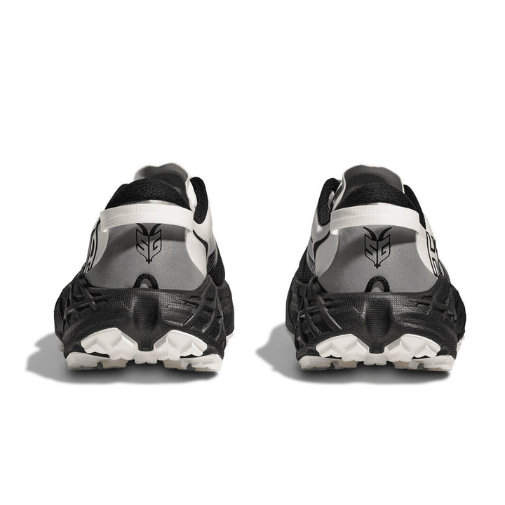 Hoka Speedgoat 7 Mens | Black / White