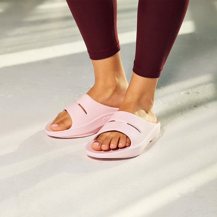Oofos Ooahh Womens | Primrose