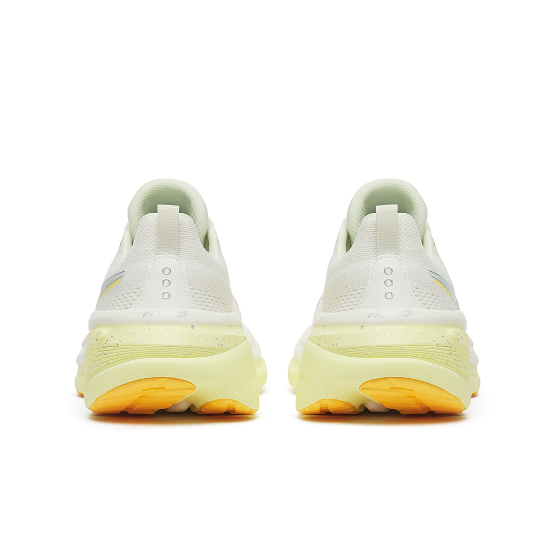 Saucony Hurricane 25 Womens | Ivory/tender