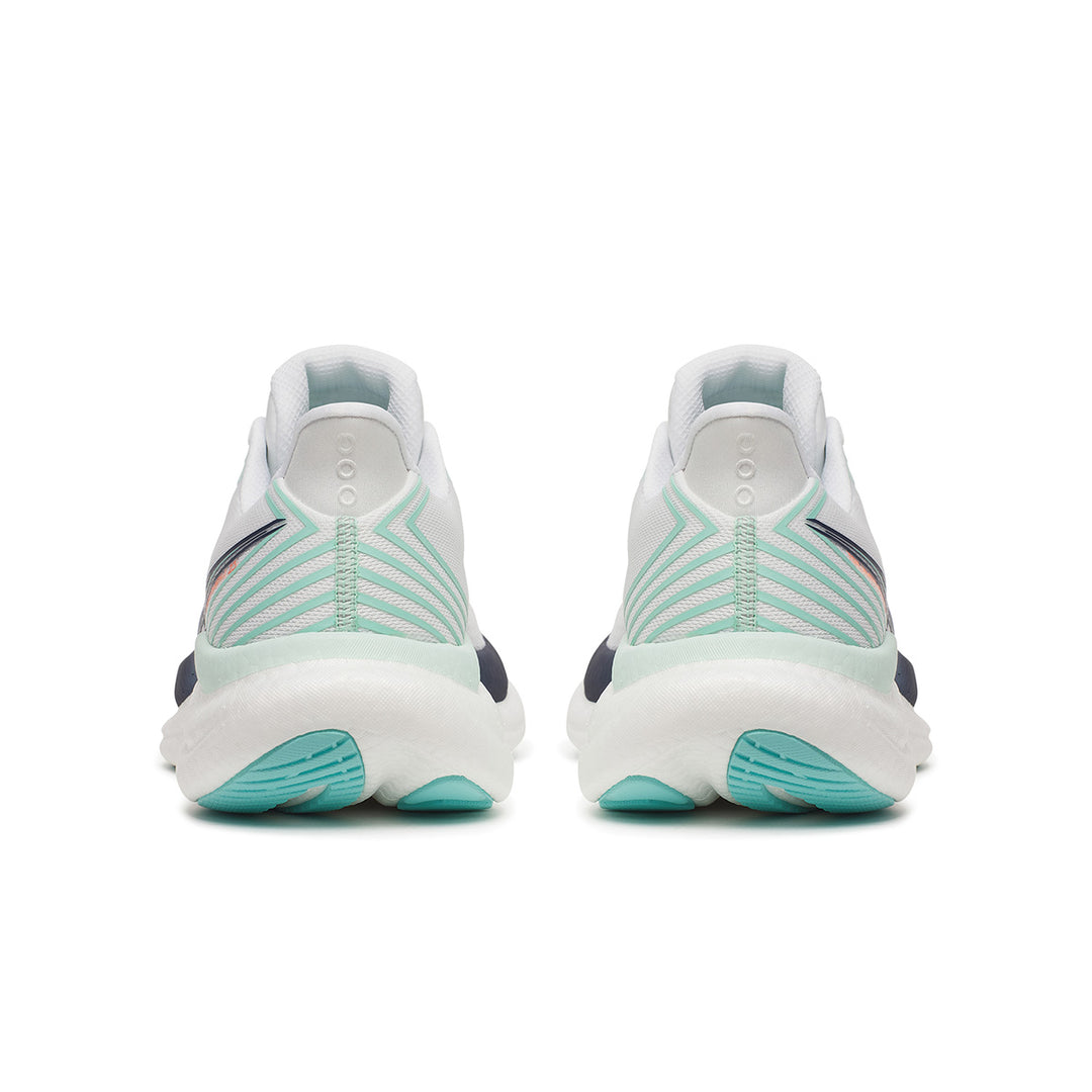 Saucony Triumph 23 Womens | White/navy