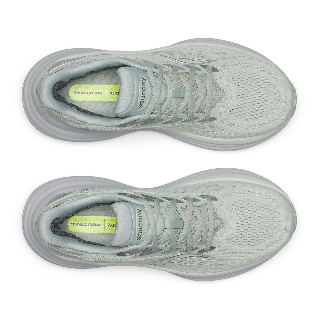 Saucony Triumph 24 Womens | Cast