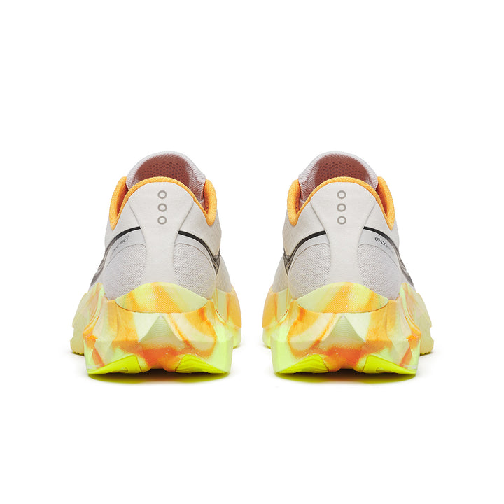 Saucony Endorphin Pro 4 Mens | Fog/peel