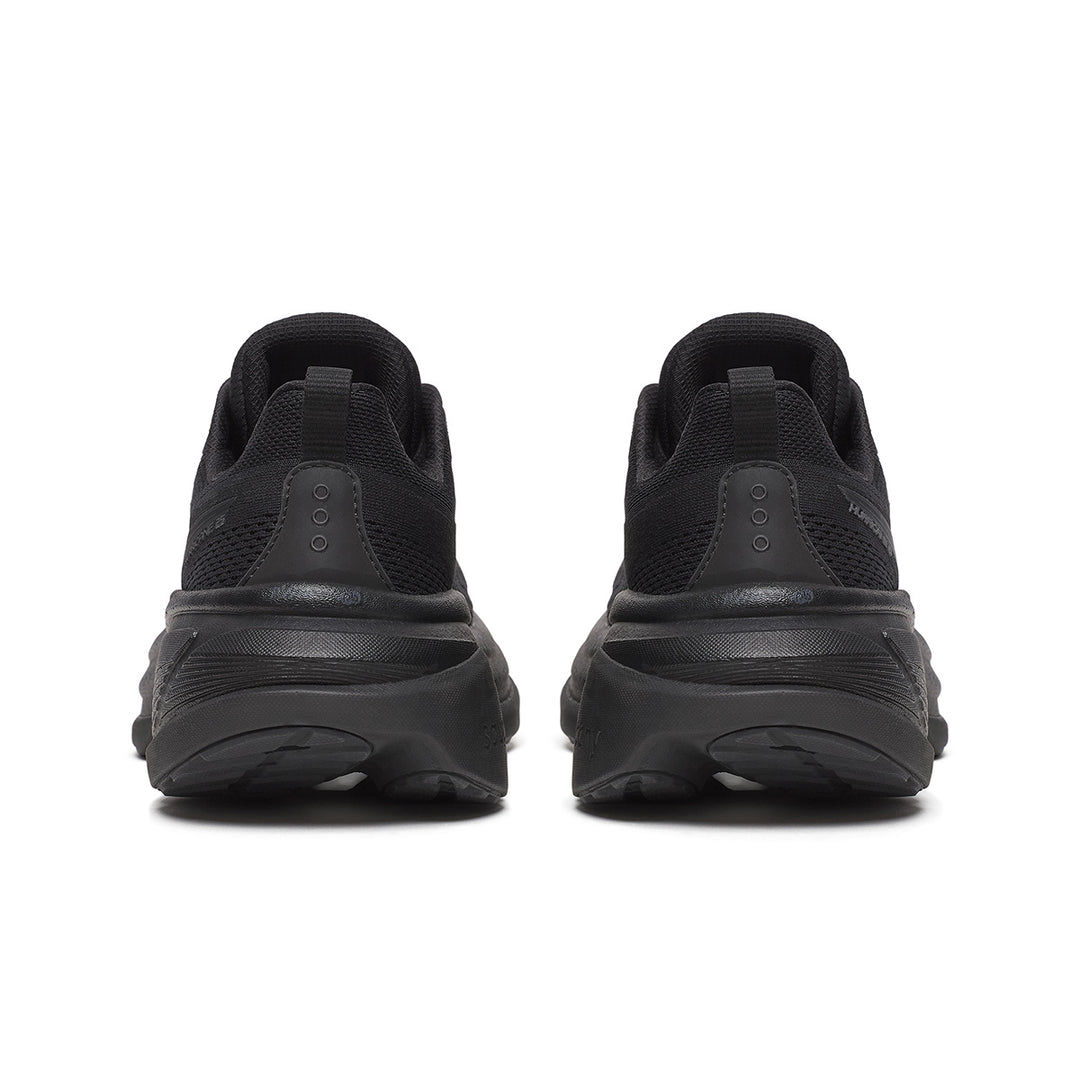 Saucony Hurricane 25 Womens | Triple Black